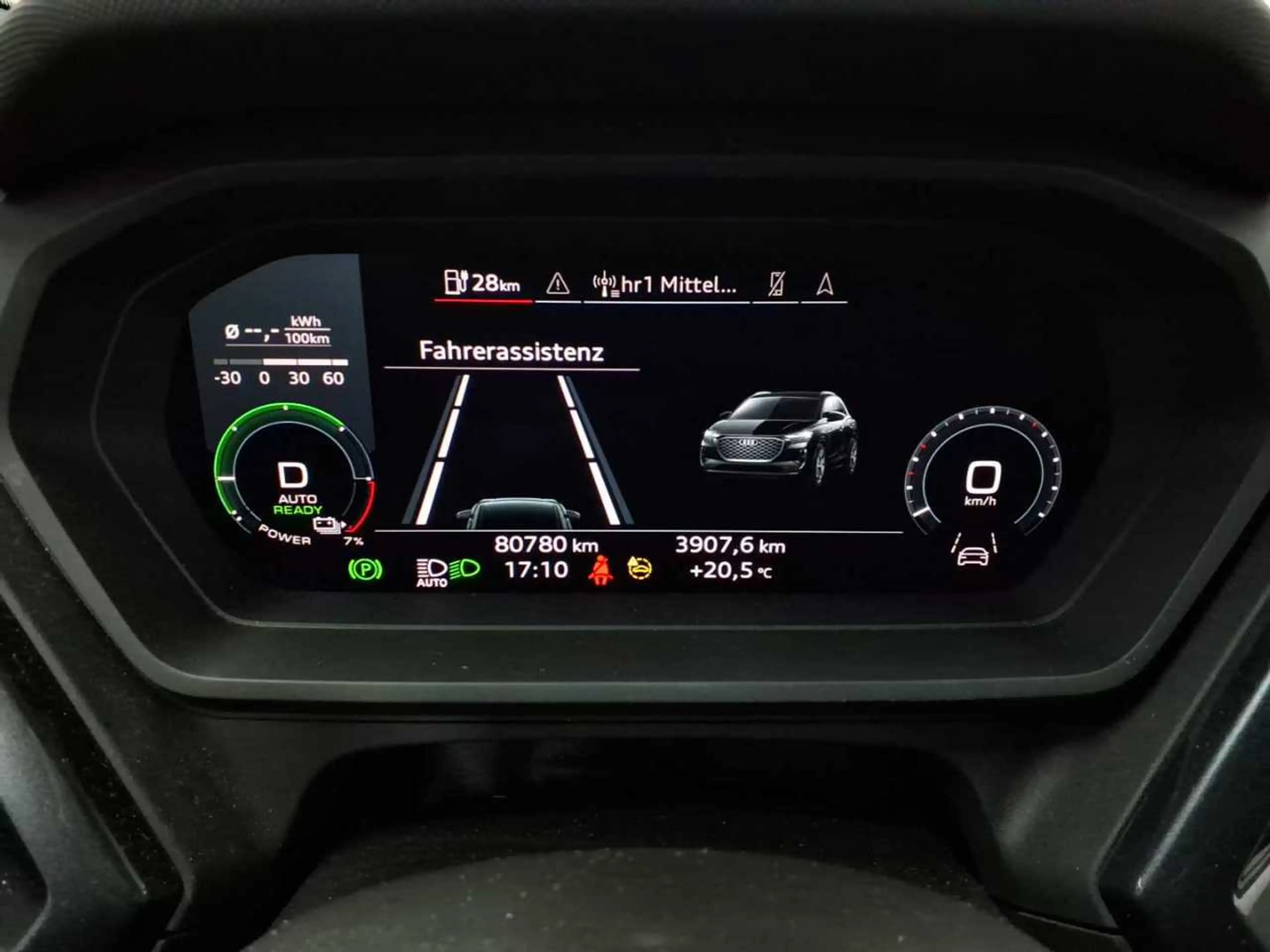 Audi Q4 e-tron Q4 e-tron 40 AHK LED PDC KAM — photo 11