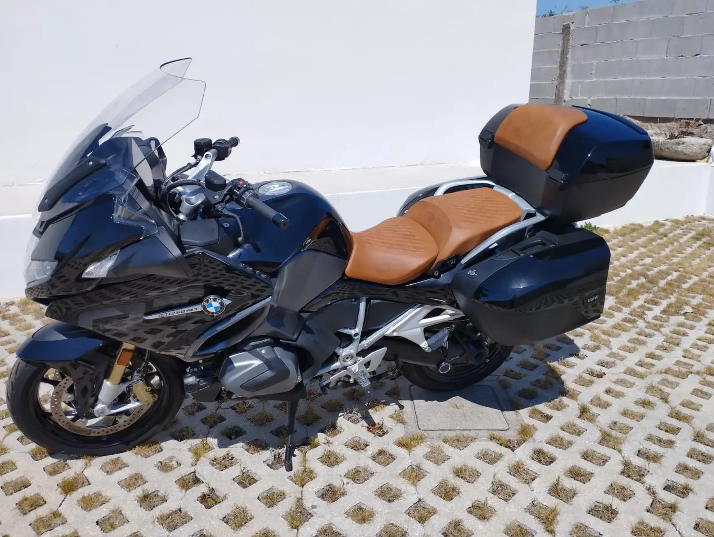 BMW R 1250 RT Negro - 1