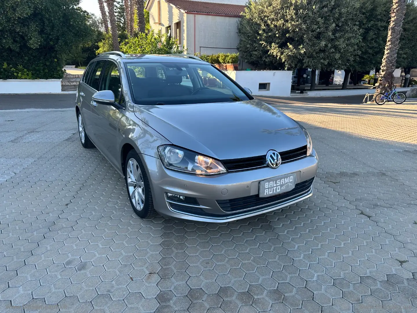 Volkswagen Golf Variant 1.6 BlueTDI 110 DSG Highl. Argent - 1