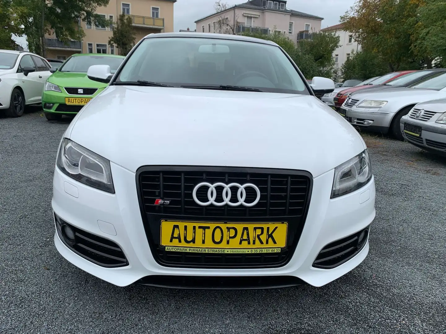 Audi A3 Sportback aus 1. Hand*Klimaaut.,Xenon,Nr. 16* Weiß - 2