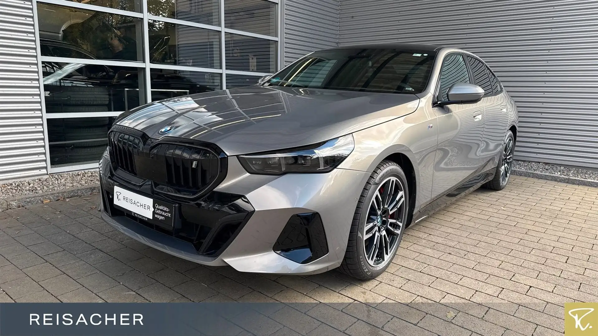 BMW i5 I5eDRIVE40 M-SportPRO HUD AHK 360° ACC 19"LM Grau - 1