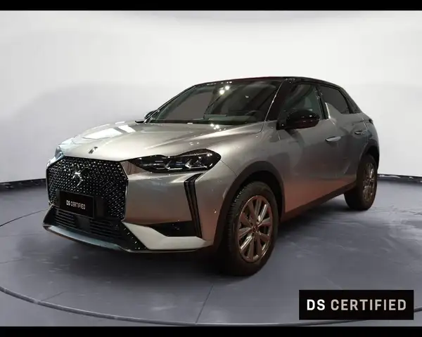 DS Automobiles DS 3 Crossback PureTech 100 Bastille Business