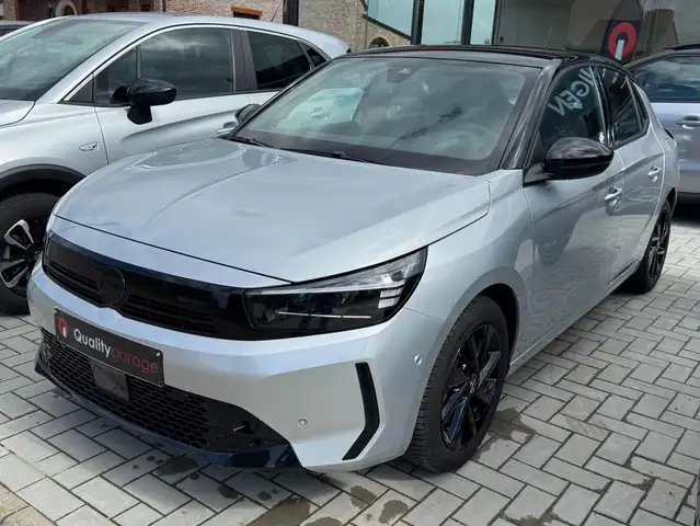 Opel Corsa GS 1.2i Navi/Full LED/Sensoren+Cam/....