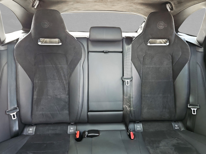 Jaguar F-Pace P550 SVR — photo 11