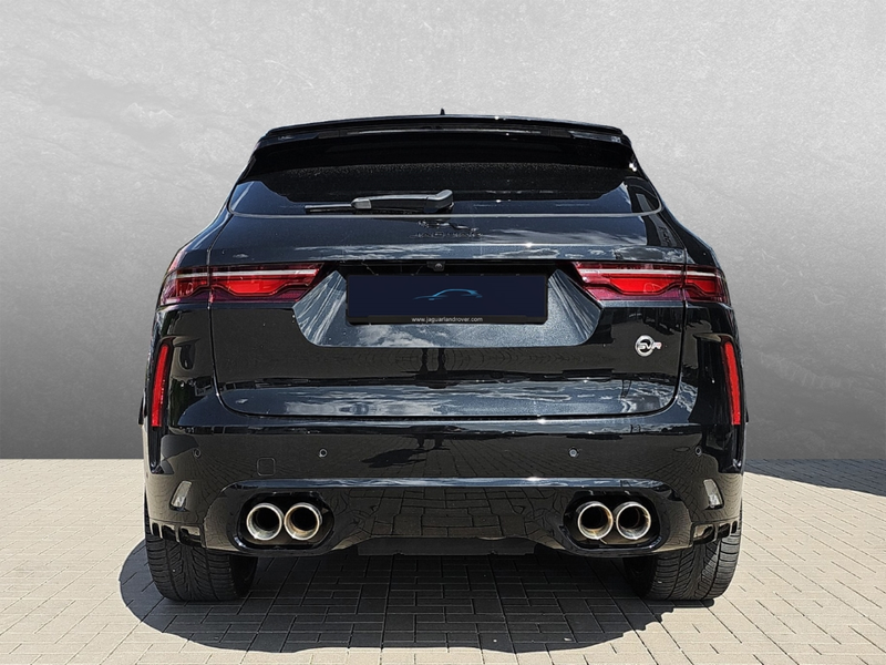 Jaguar F-Pace P550 SVR — photo 8