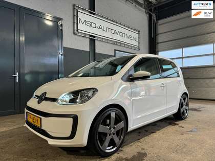 Volkswagen up! 1.0 BMT move up! NAP/DAB/NL auto !
