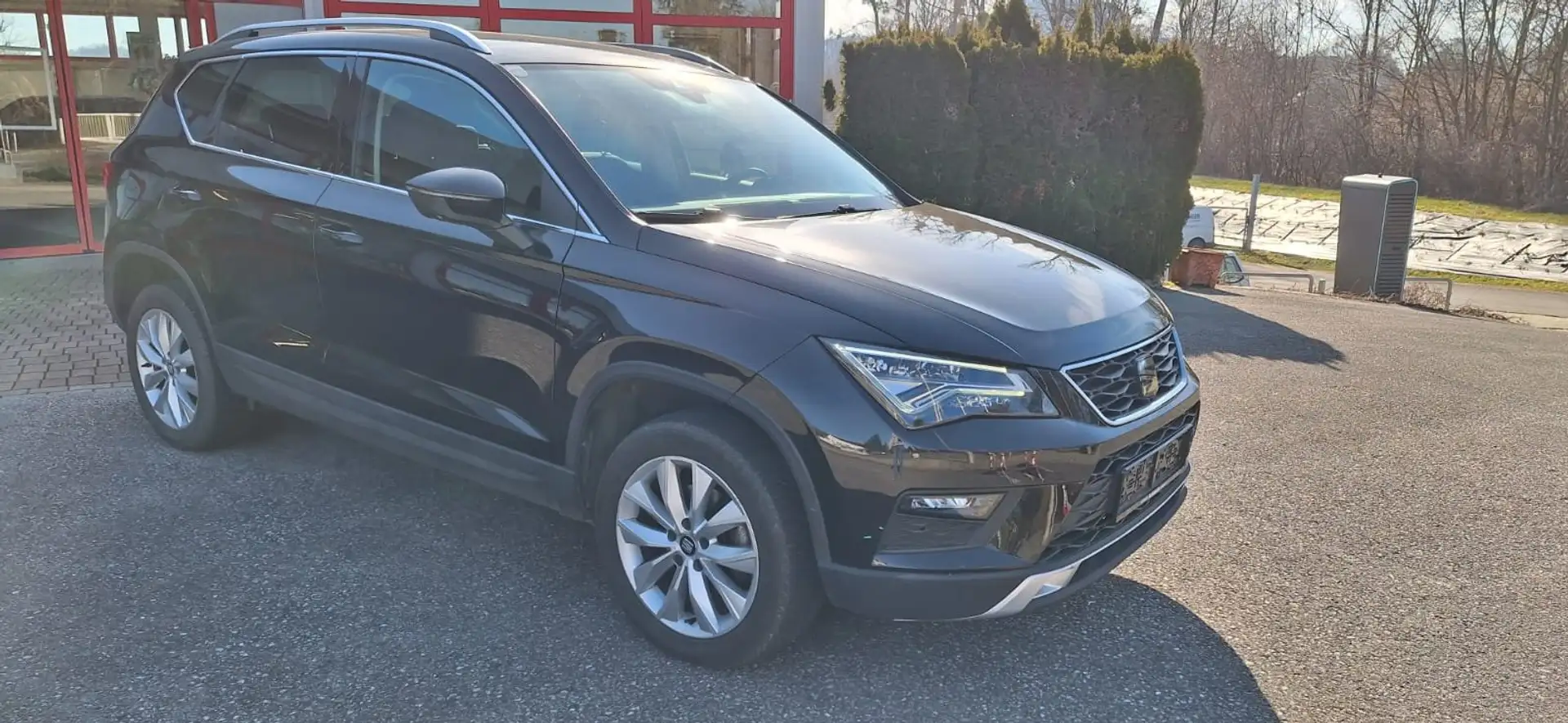SEAT Ateca 1,0 Style Eco TSI Schwarz - 2