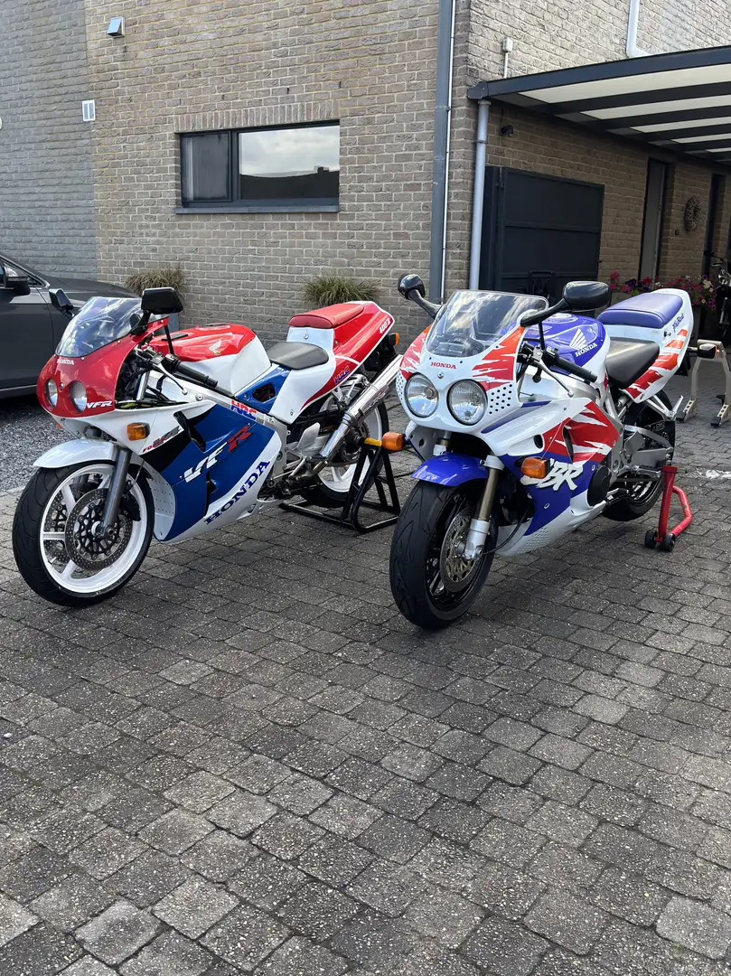 Honda Fireblade SCHADE MOTOR GEZOCHT! - 1