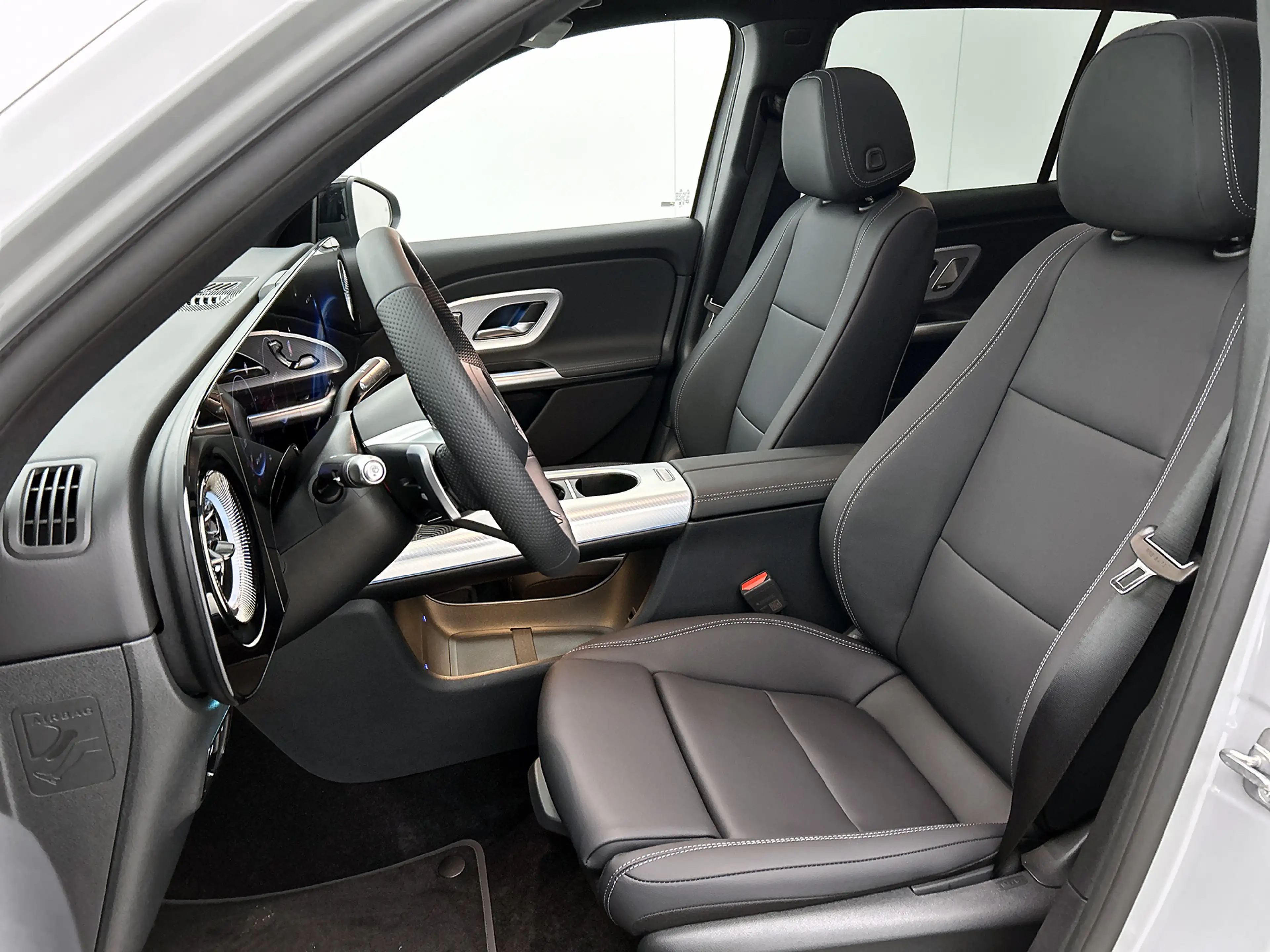 Mercedes-Benz GLB 200 Business Solution AMG 7p. 58 kWh | Premium plus pa — photo 5