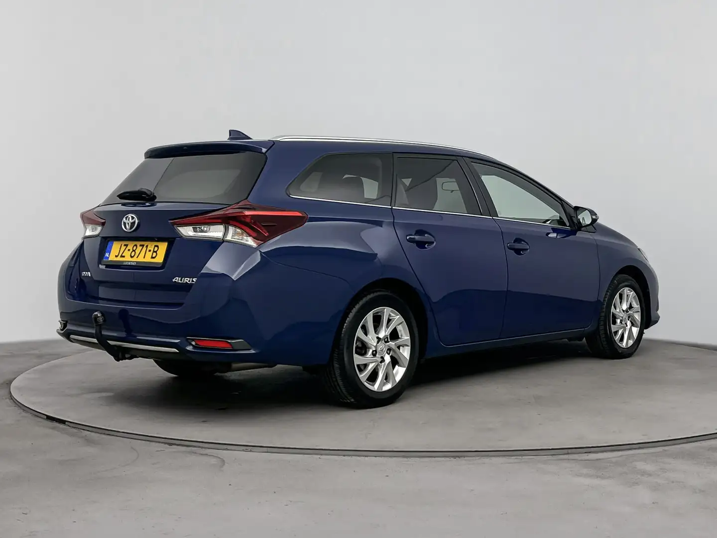 Toyota Auris Touring Sports 1.2T Trend Azul - 2