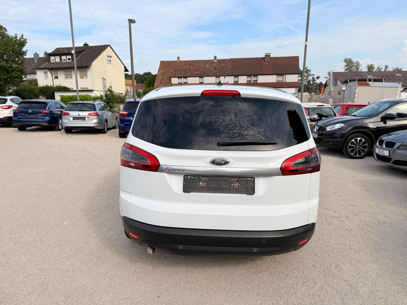 Ford S-Max S-MAX Titanium — photo 4