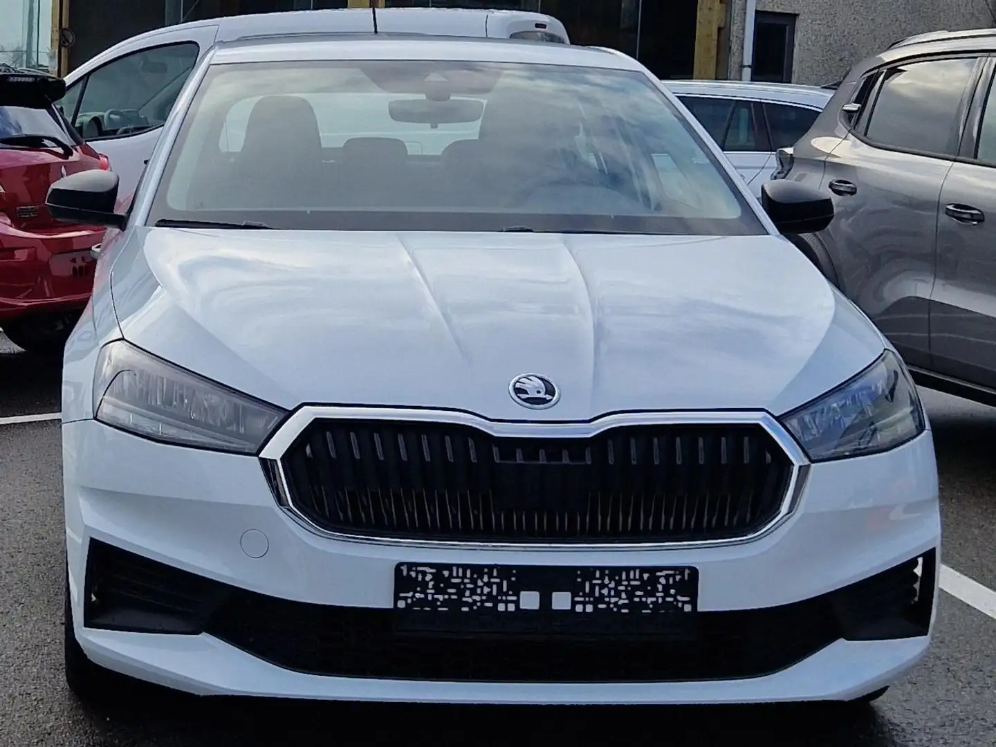 Skoda Fabia Fabia 1.0i Essence Blanco - 1