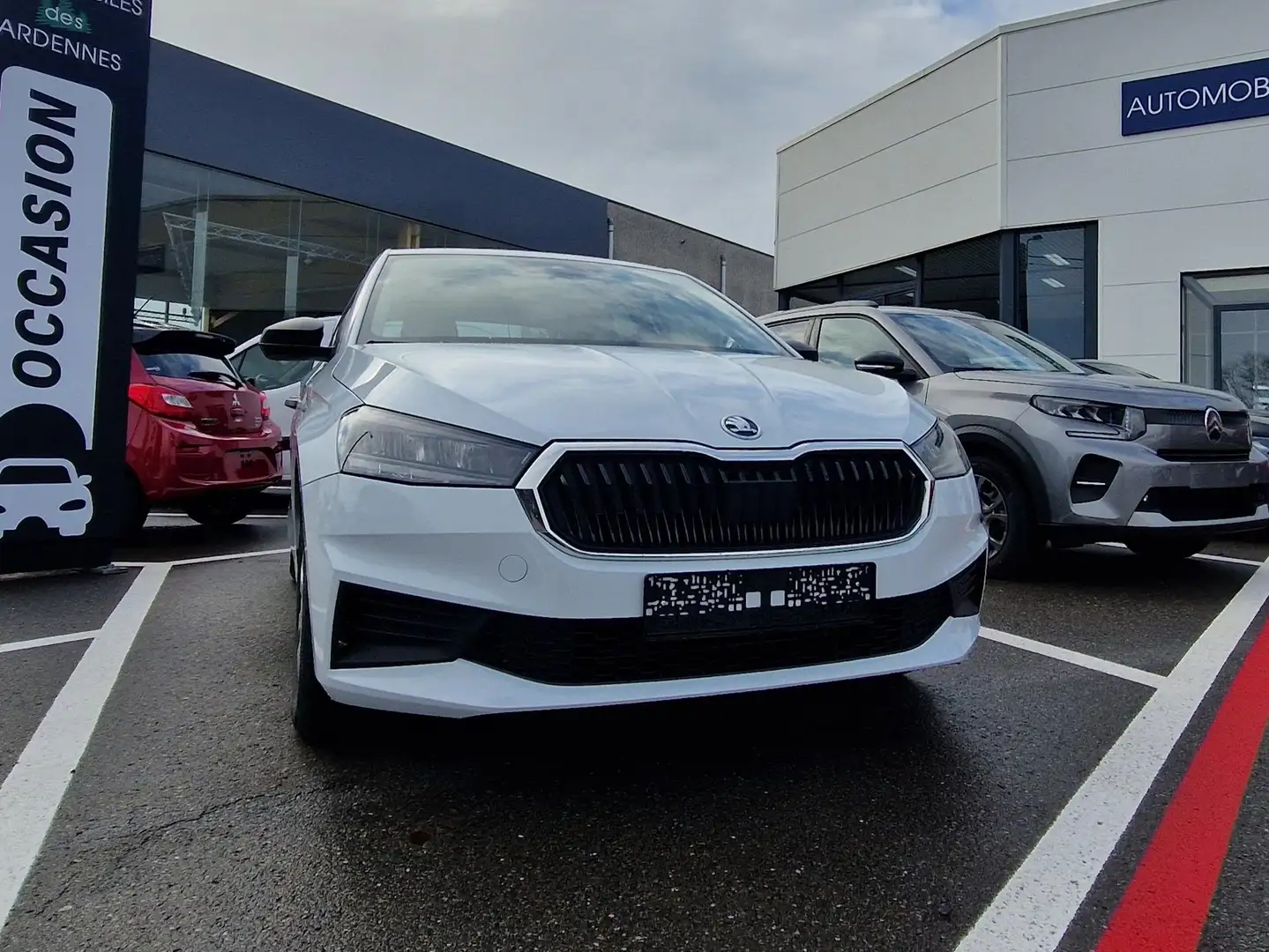 Skoda Fabia Fabia 1.0i Essence Blanco - 2