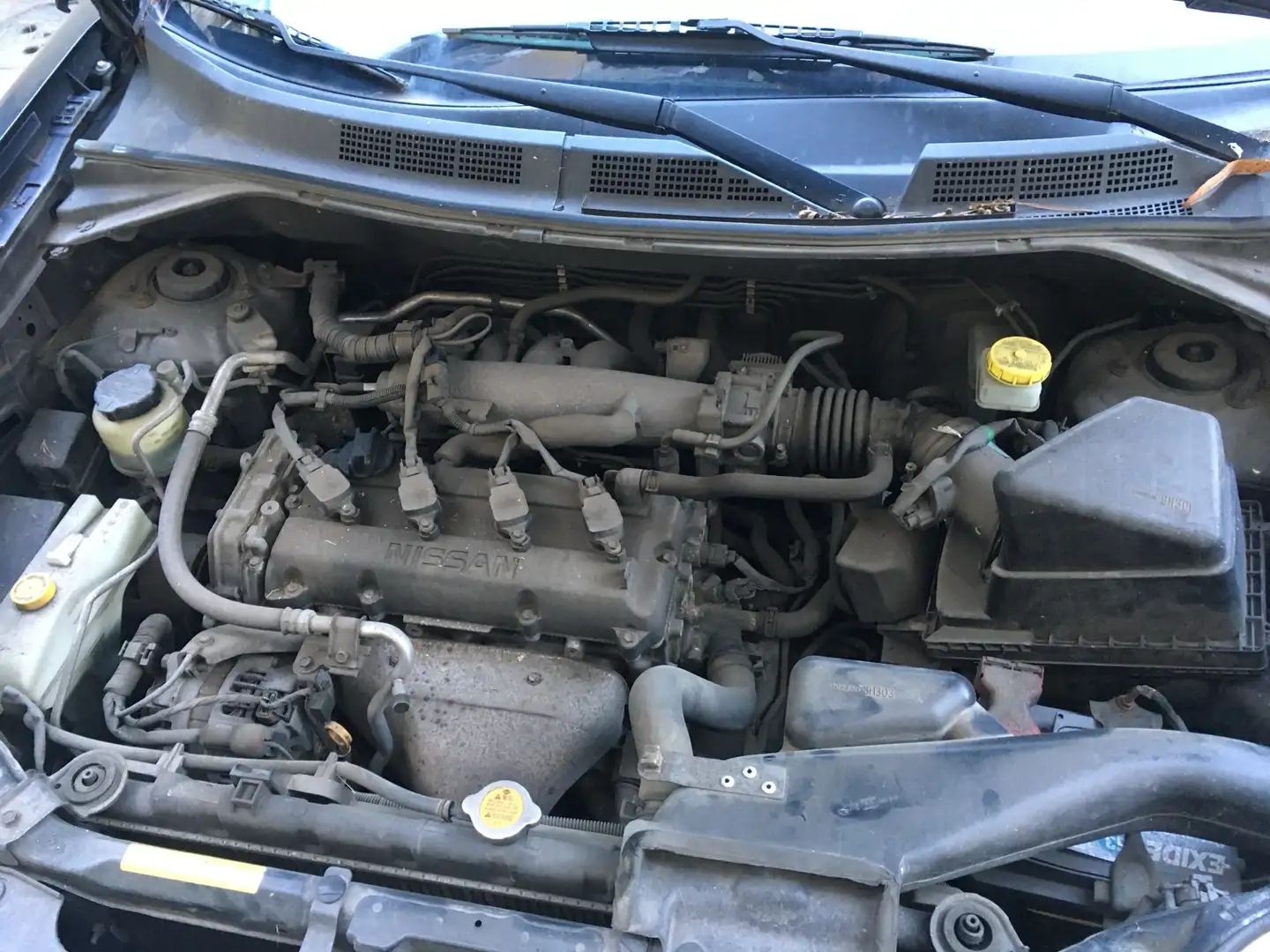 Nissan X-Trail 2.0 Elegance Negro - 2
