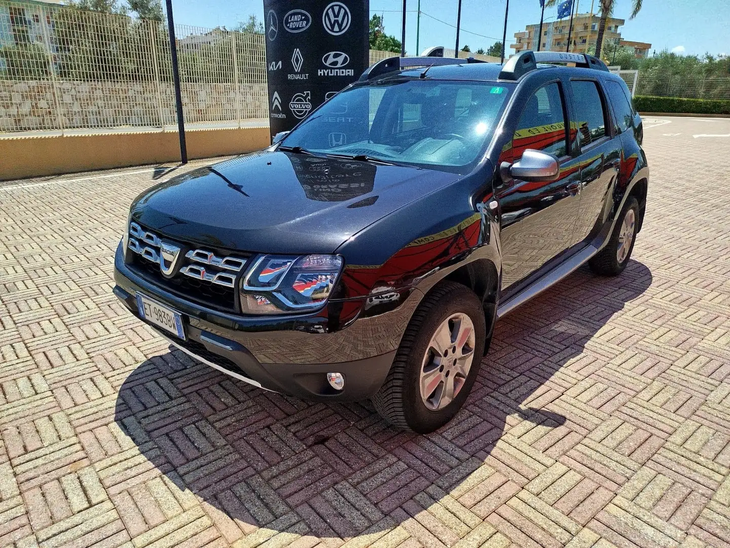 Dacia Duster 1.5 dCi 110CV 4x2 Lauréate Nero - 2