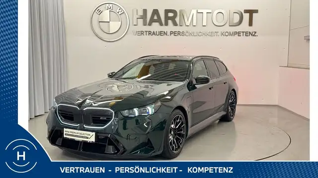 BMW M5 *Verde British Racing* Ansicht 1