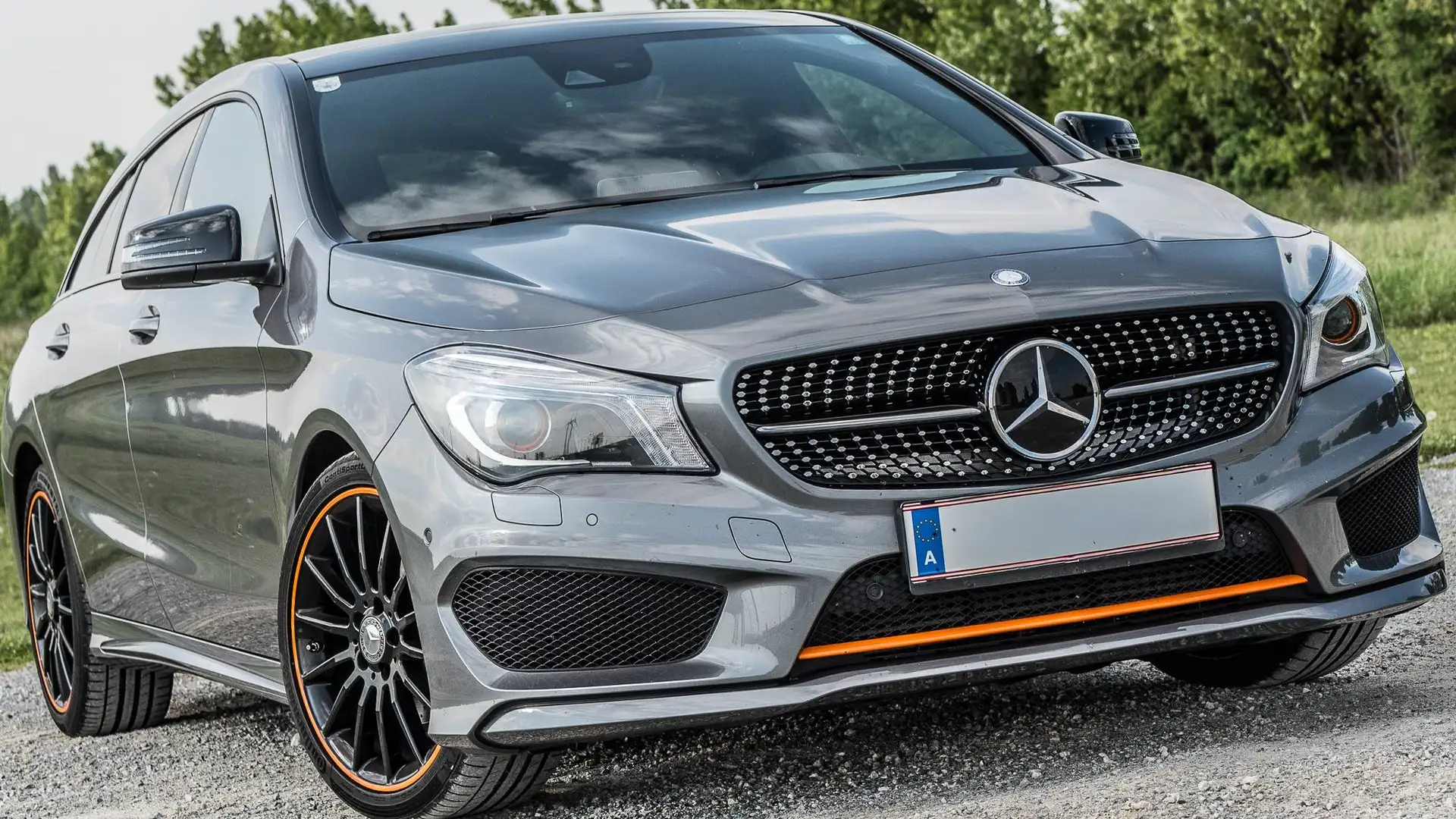 Mercedes-Benz CLA 200 AMG Line & OrangeArt Edition - Rarität + Traumzustand Grau - 1