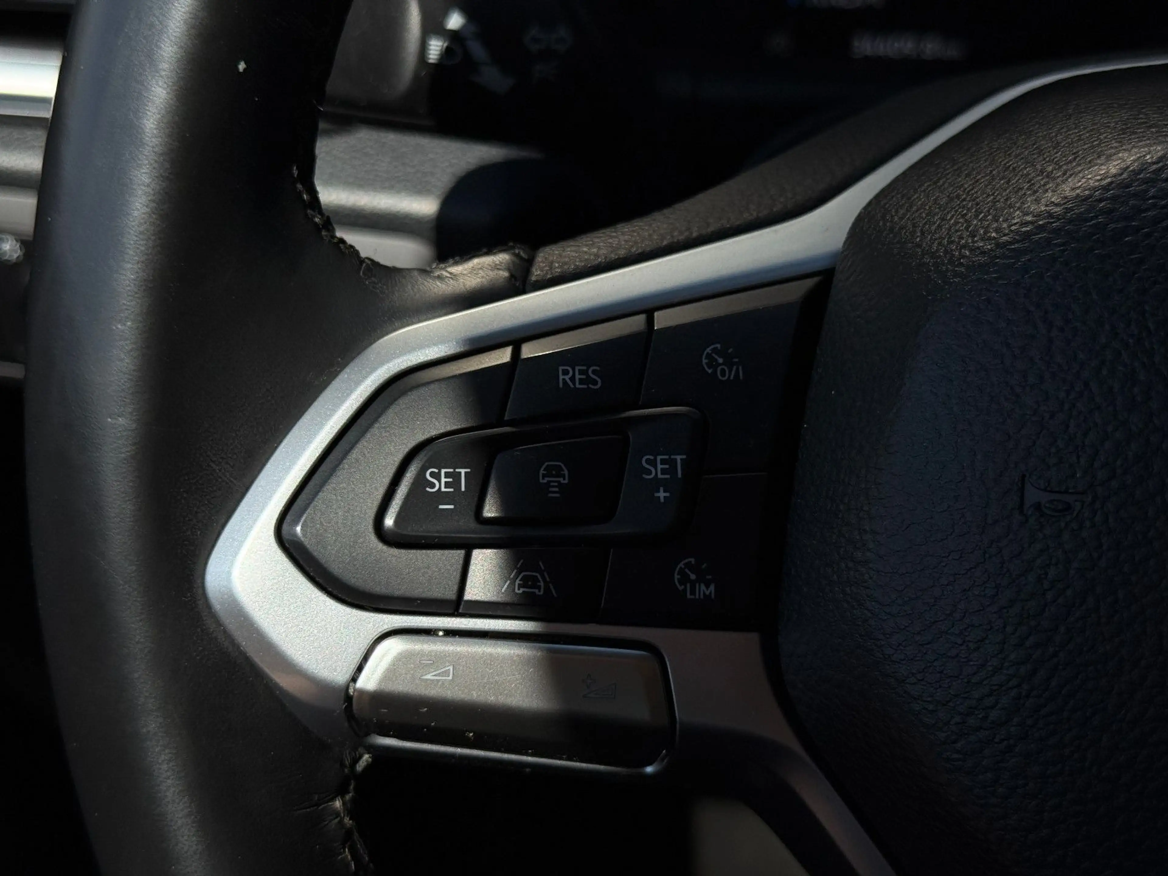 Volkswagen Amarok 3.0 TDI Style 4M ACC AHK IQ.Light Kamera — photo 12