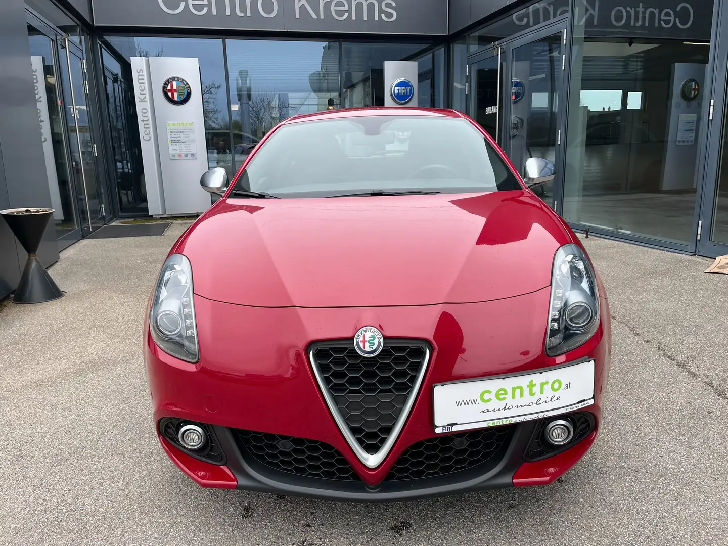 Alfa Romeo Giulietta Serie 2 1.4 TB MultiAir 150 PS Rot - 2