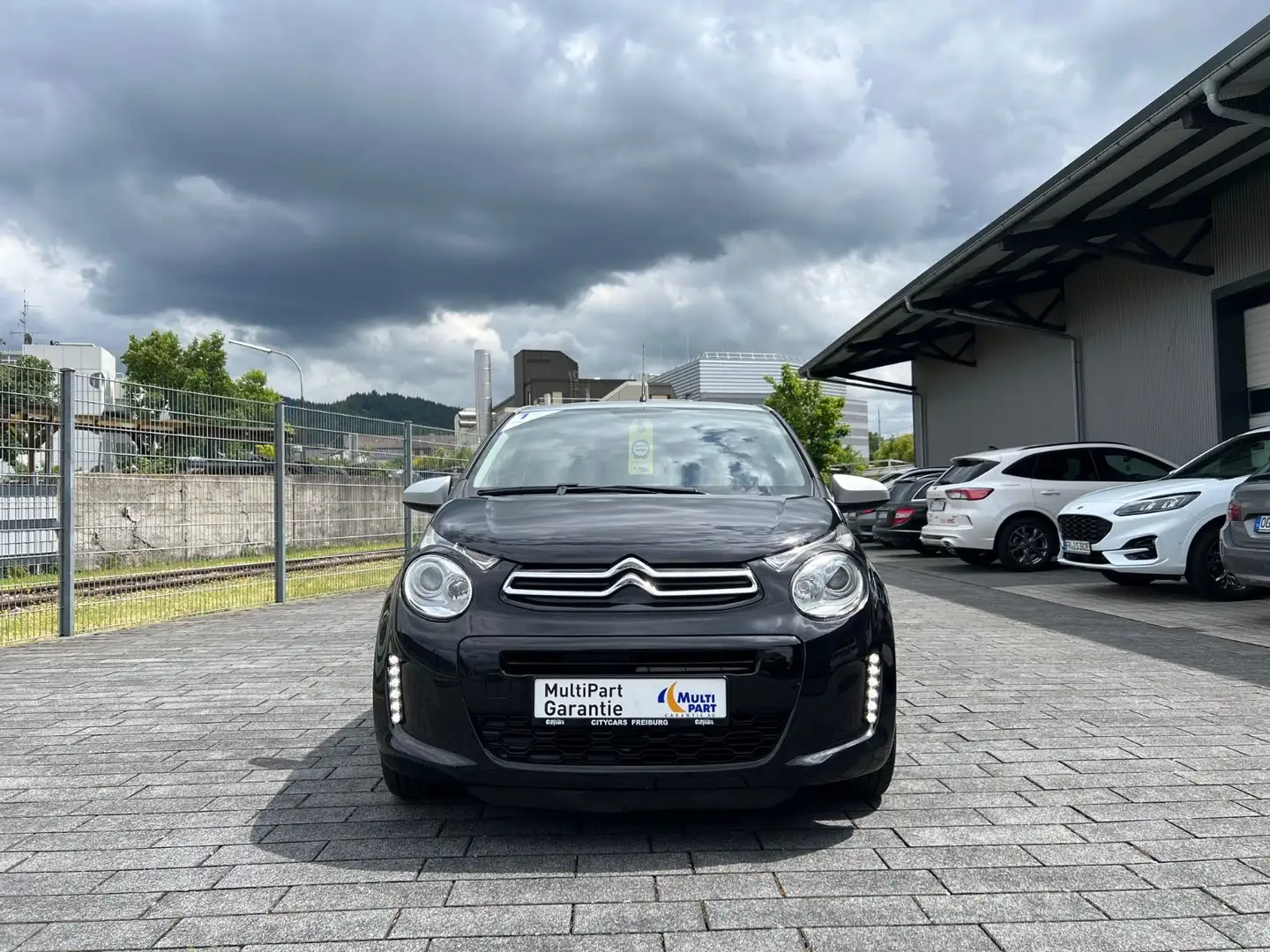 Citroen C1 Shine Edition Garantie Tüv & Service Neu Schwarz - 2