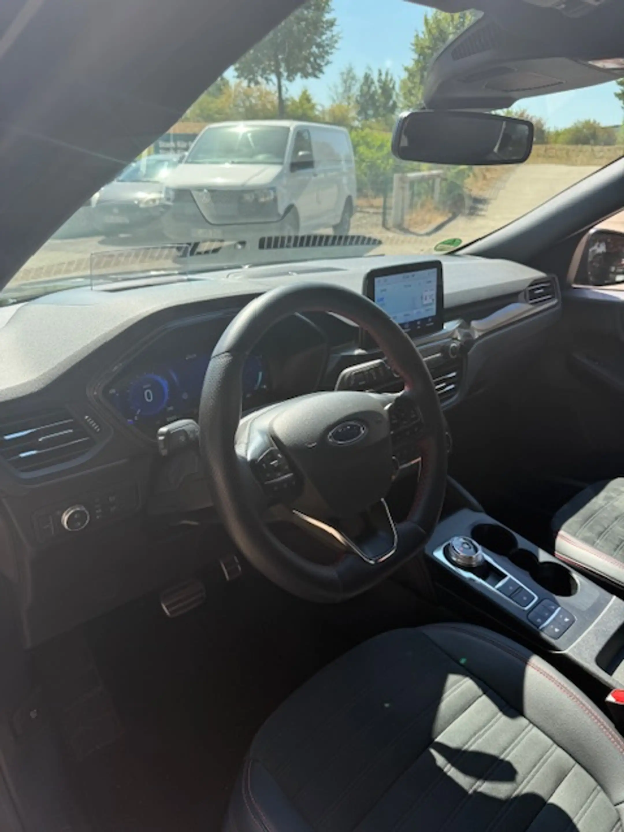 Ford Kuga Kuga Diesel 2.0 EcoBlue 4x4 Aut. ST-LINE X — photo 11