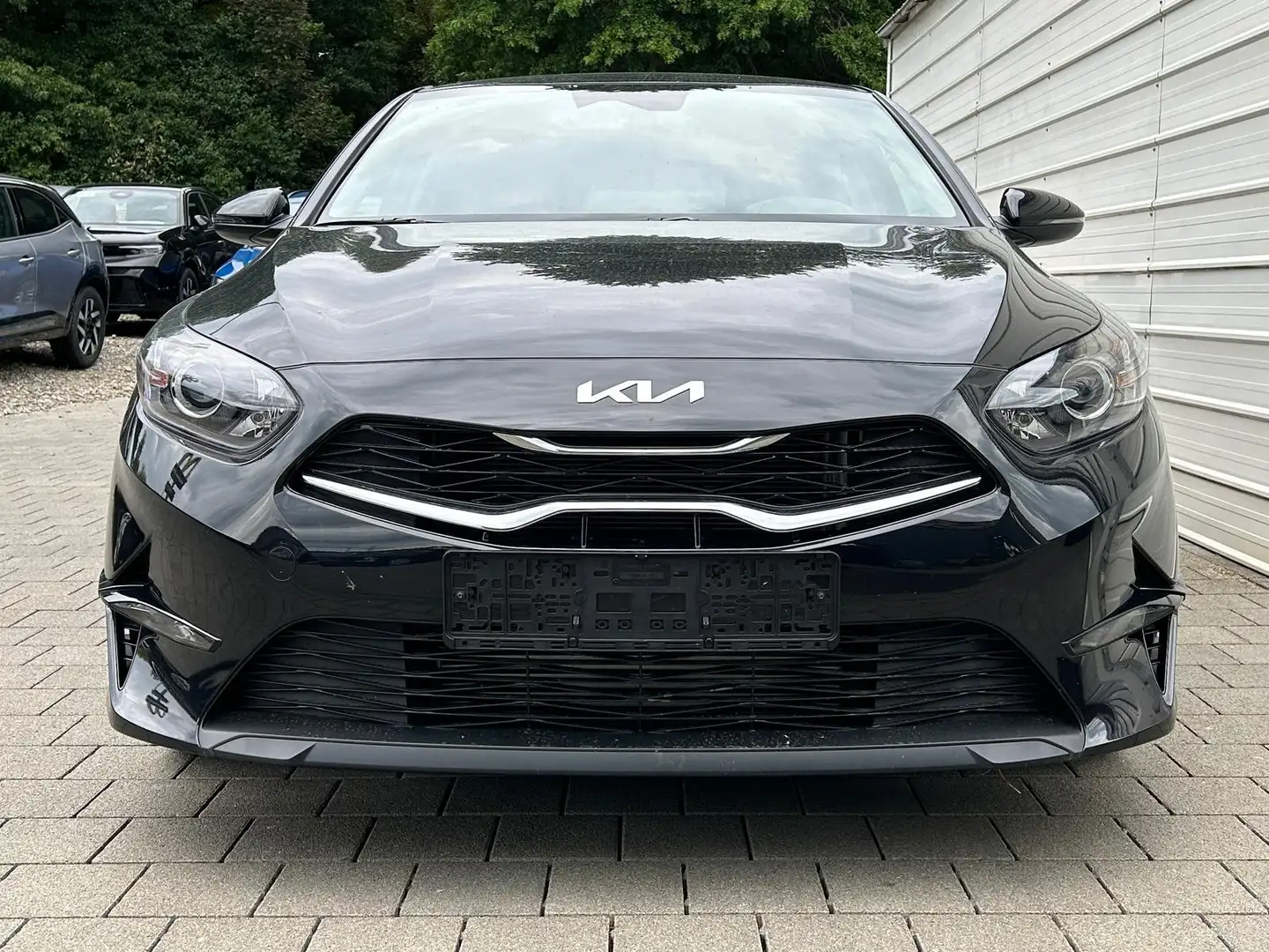 Kia Ceed / cee'd Gold 1.5 T-GDi, DCT Android Auto*Navi*WinterPak... Schwarz - 1