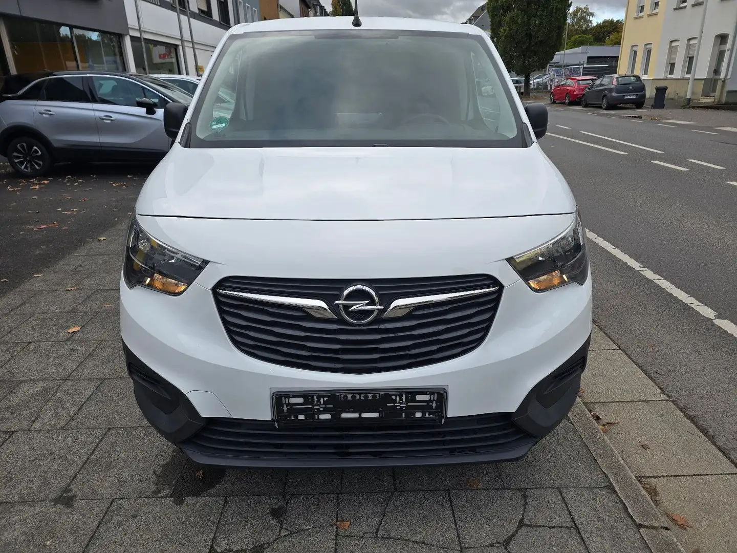 Opel Combo E Cargo erhöhte Nutzlast +2 JAHRE GARANTIE Weiß - 2