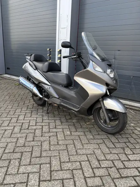 Honda FJS 400 - foto 4