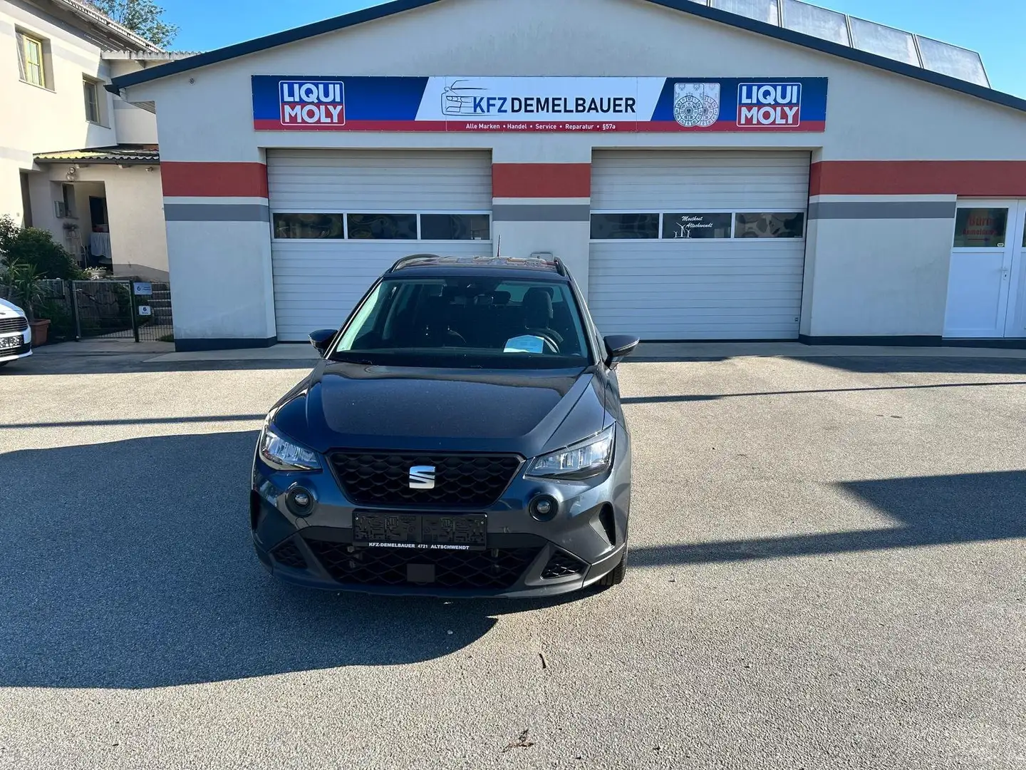 SEAT Arona Style Grau - 2