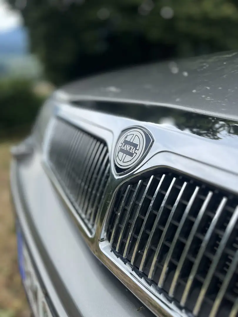 Lancia Kappa k 2,4 jtd LS TD Grau - 1