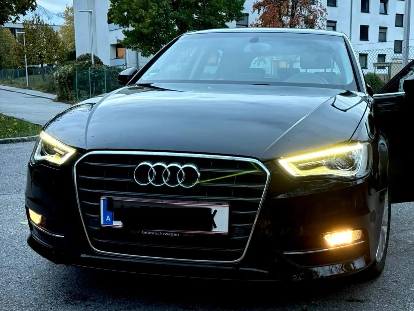 Audi A3 A3 SB 1,4 TFSI Ambiente Ambiente Schwarz - 1