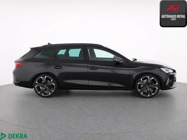 Cupra Leon view 5