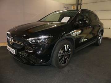 Fotografie Mercedes-Benz GLA 200 Premium Line Advanced Plus, Burmester, Night-Paket