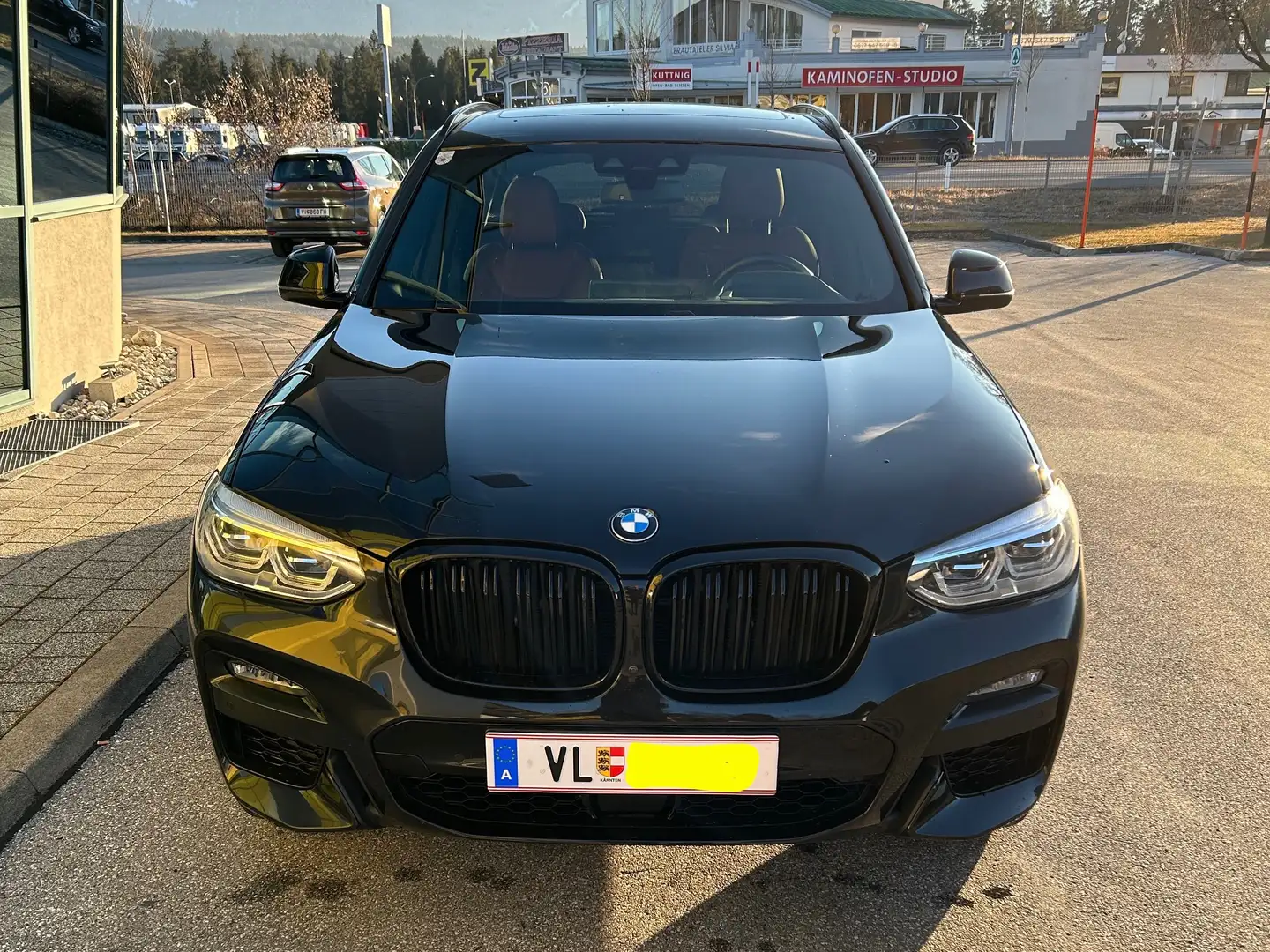 BMW X3 X3 xDrive30e PHEV Aut. M-Paket Schwarz - 1