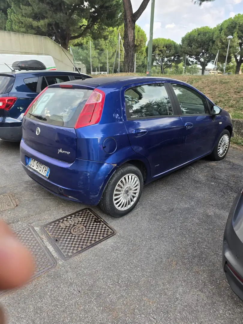 Fiat Punto 5p 1.2 16v Dynamic - 1