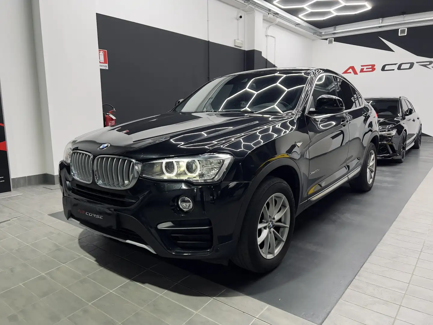 BMW X4 xdrive20d Noir - 1