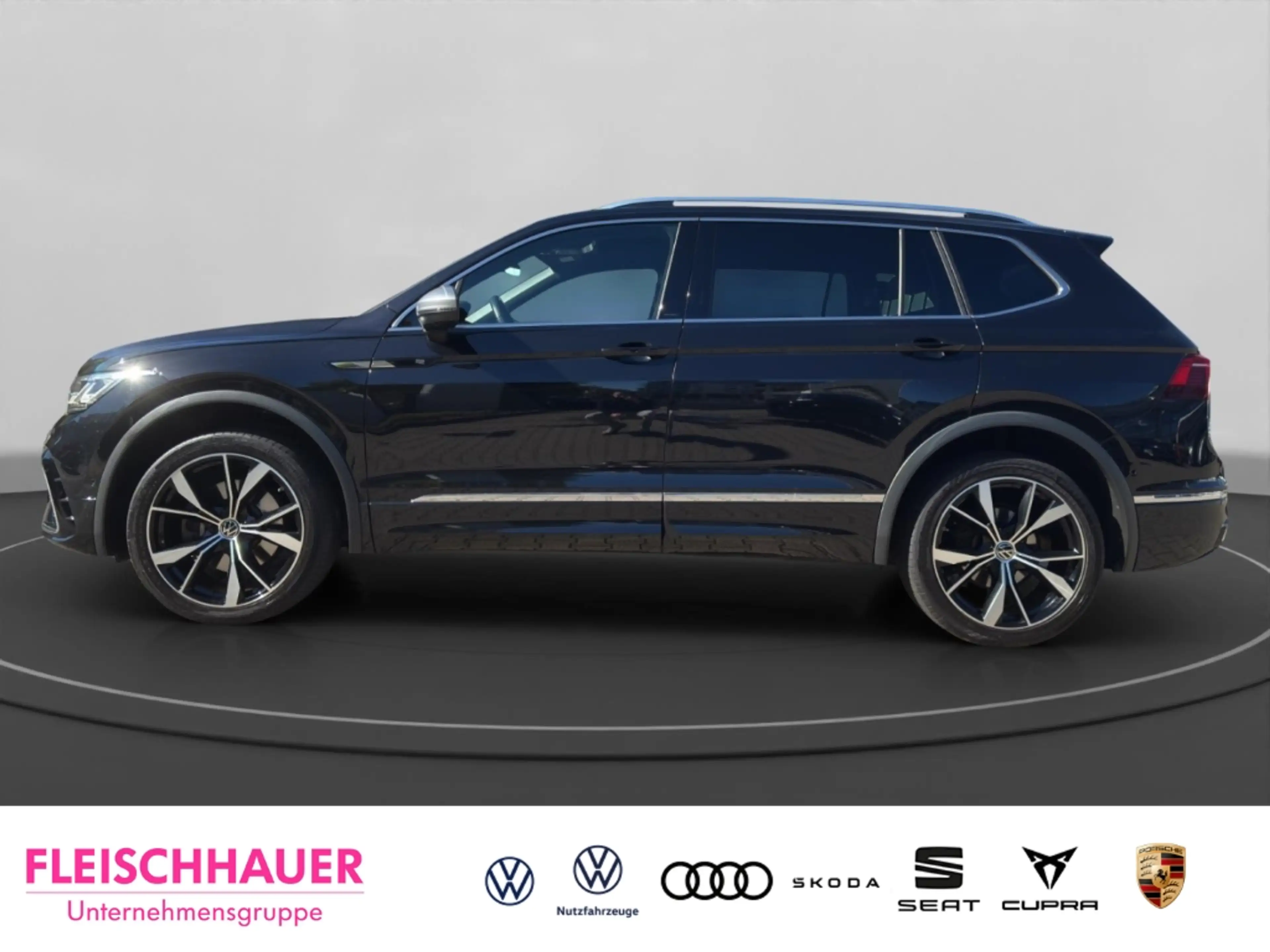 Volkswagen Tiguan Allspace R-Line 4Motion 2.0 TDI MATRIX+360+HUD+PANO+ACC+NAV — photo 3
