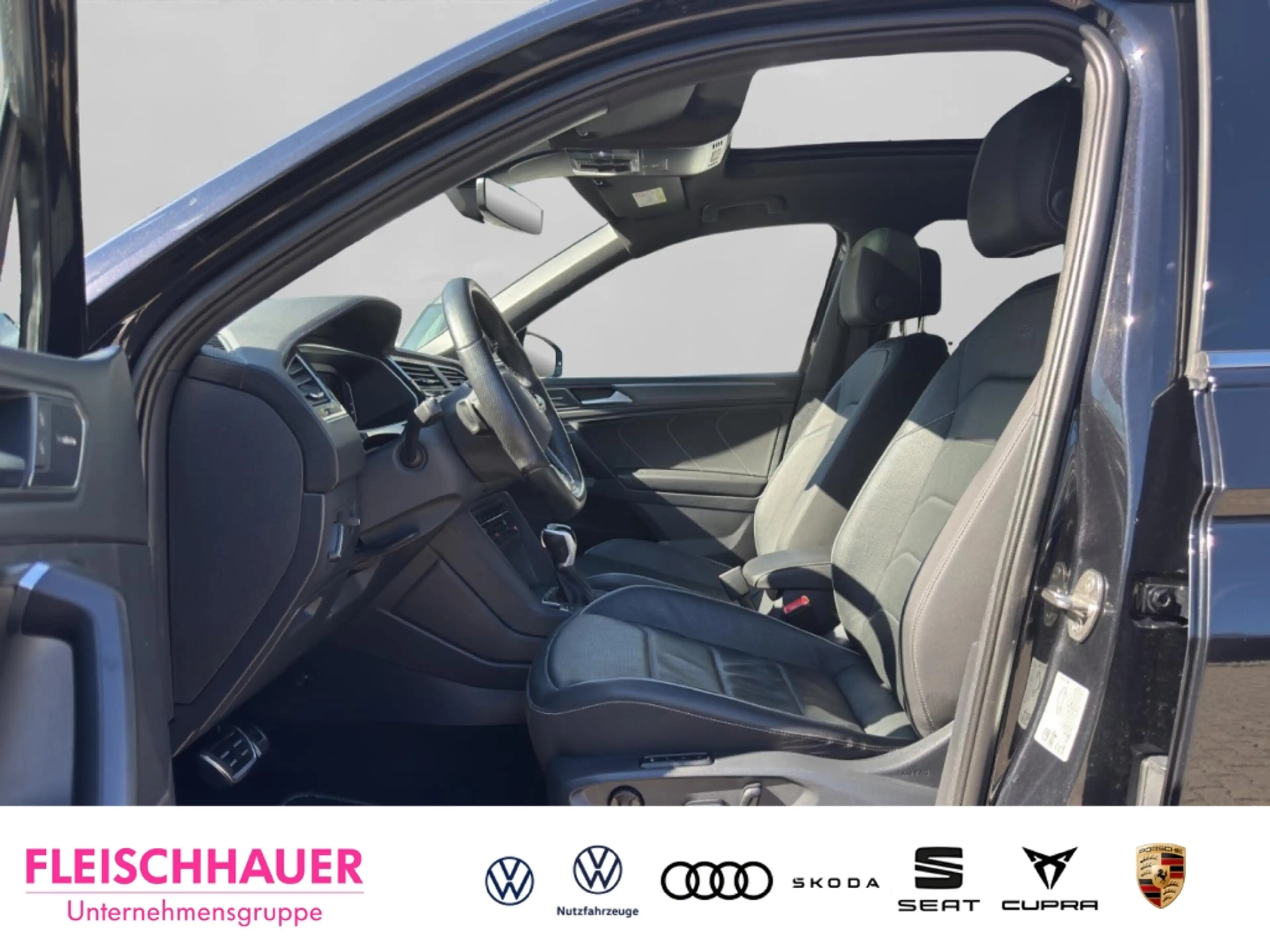Volkswagen Tiguan Allspace R-Line 4Motion 2.0 TDI MATRIX+360+HUD+PANO+ACC+NAV — photo 9