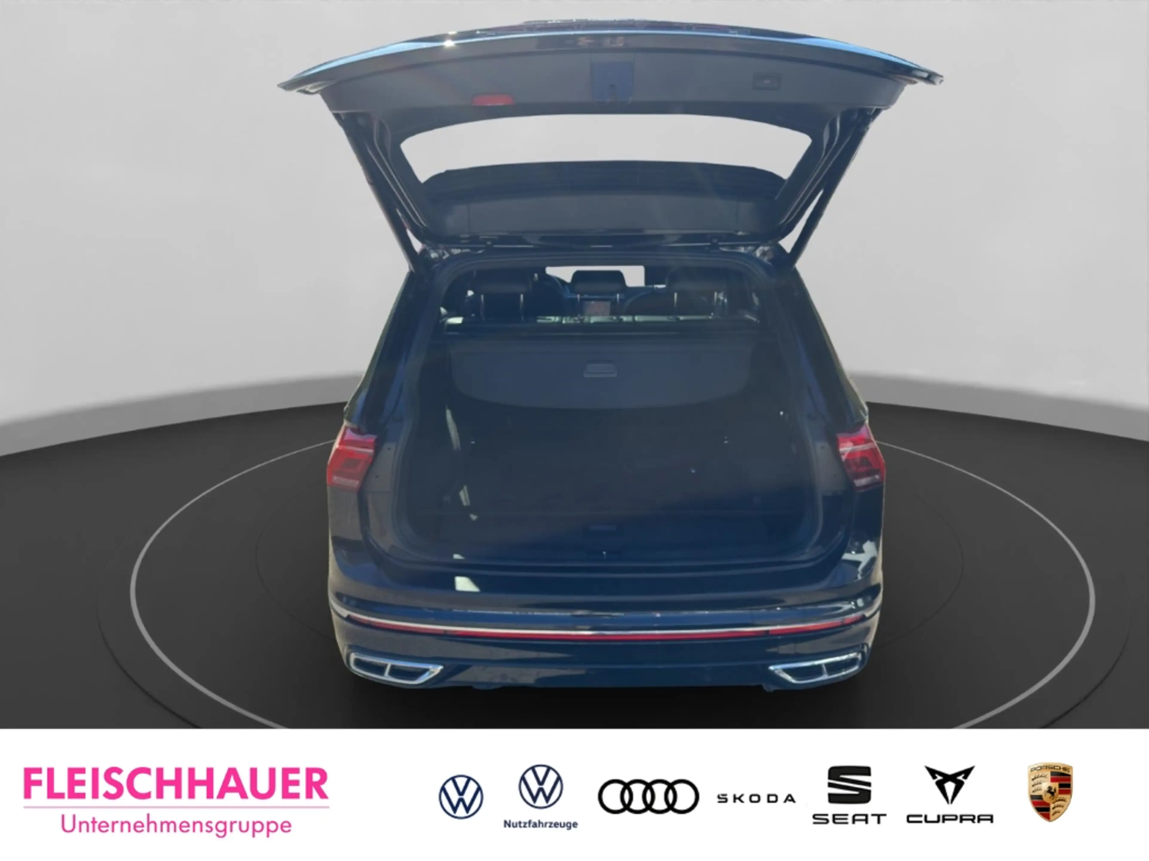 Volkswagen Tiguan Allspace R-Line 4Motion 2.0 TDI MATRIX+360+HUD+PANO+ACC+NAV — photo 18