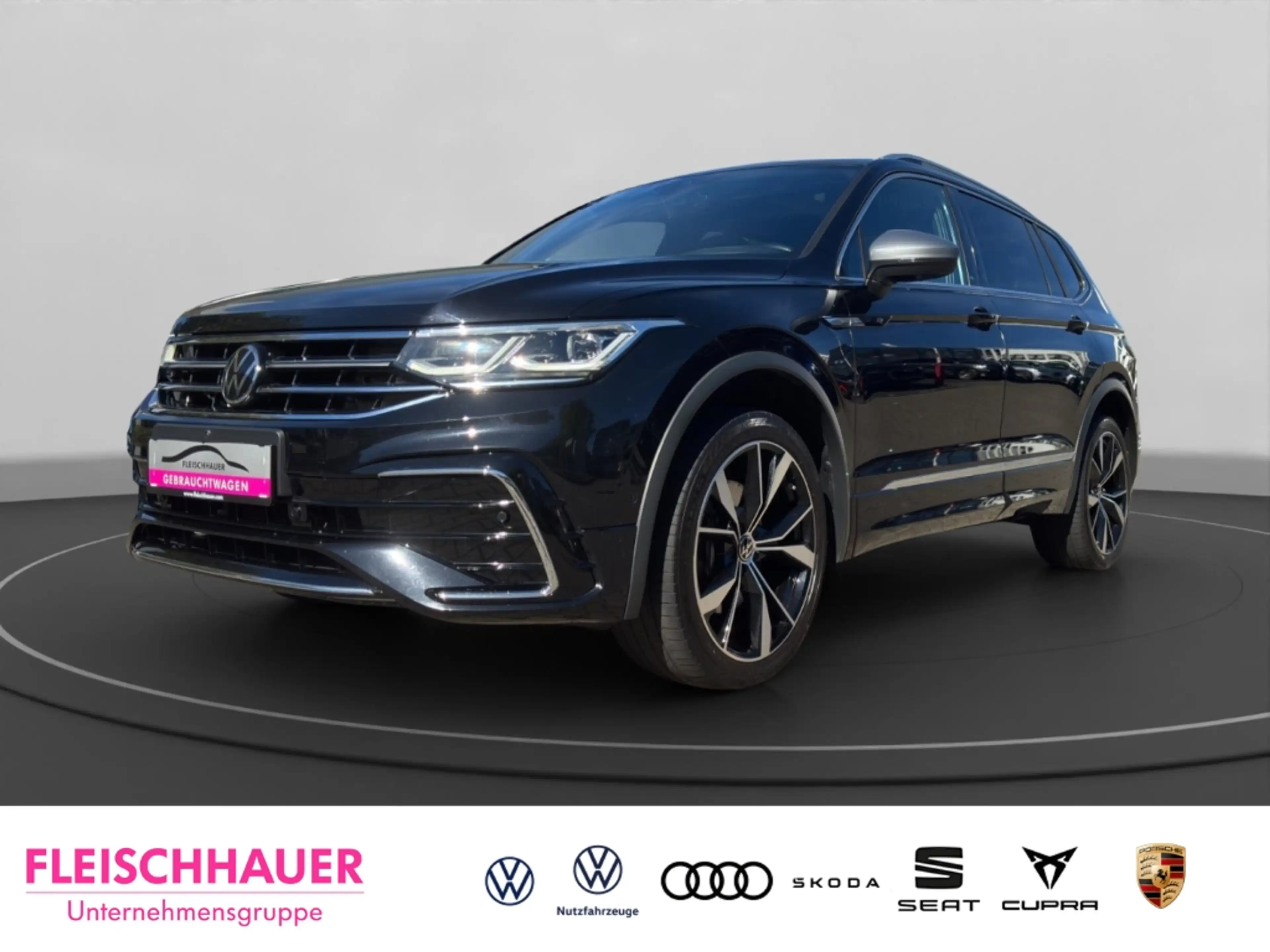 Volkswagen Tiguan Allspace R-Line 4Motion 2.0 TDI MATRIX+360+HUD+PANO+ACC+NAV