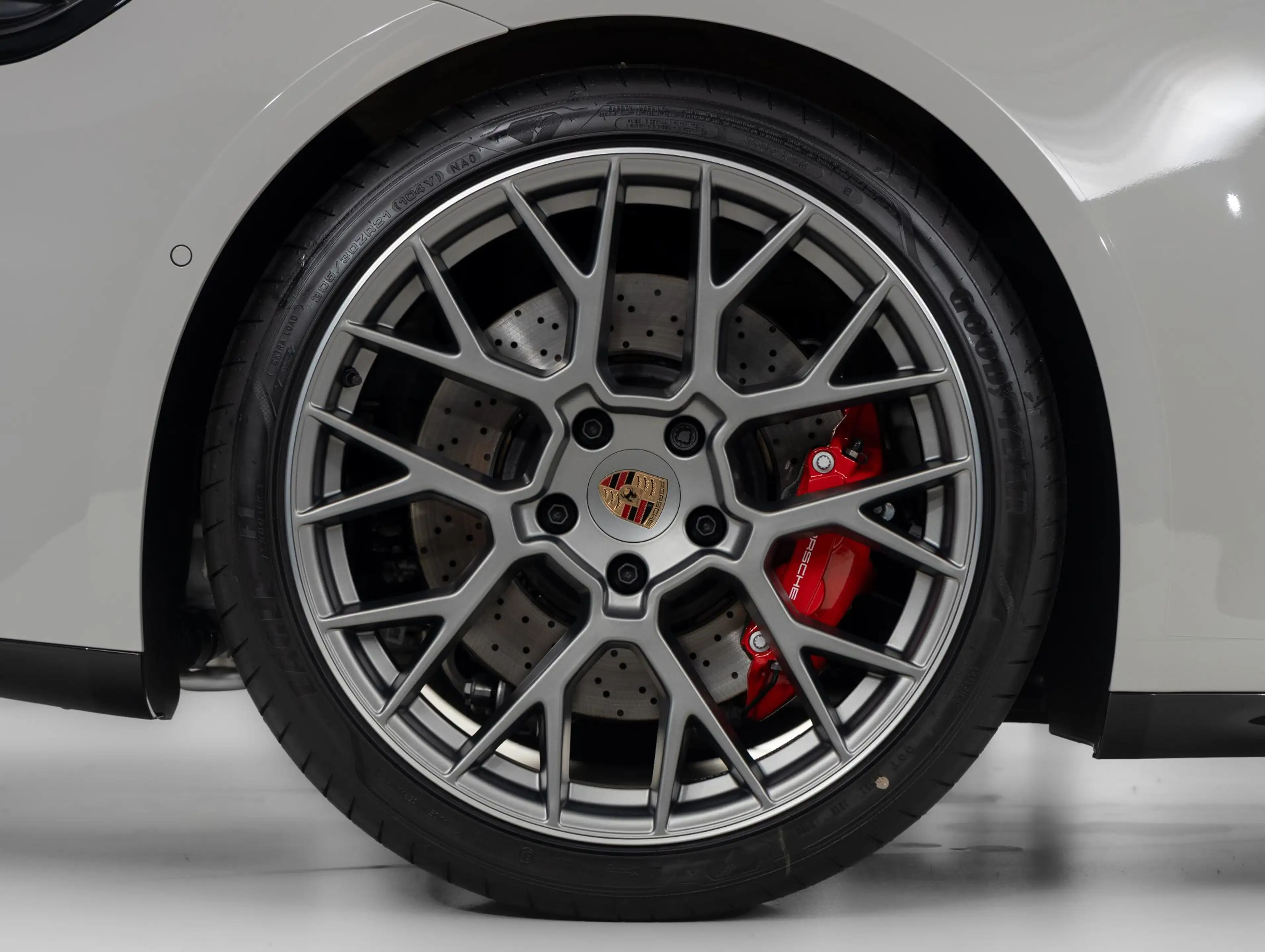Porsche 992 Targa 4S — photo 22