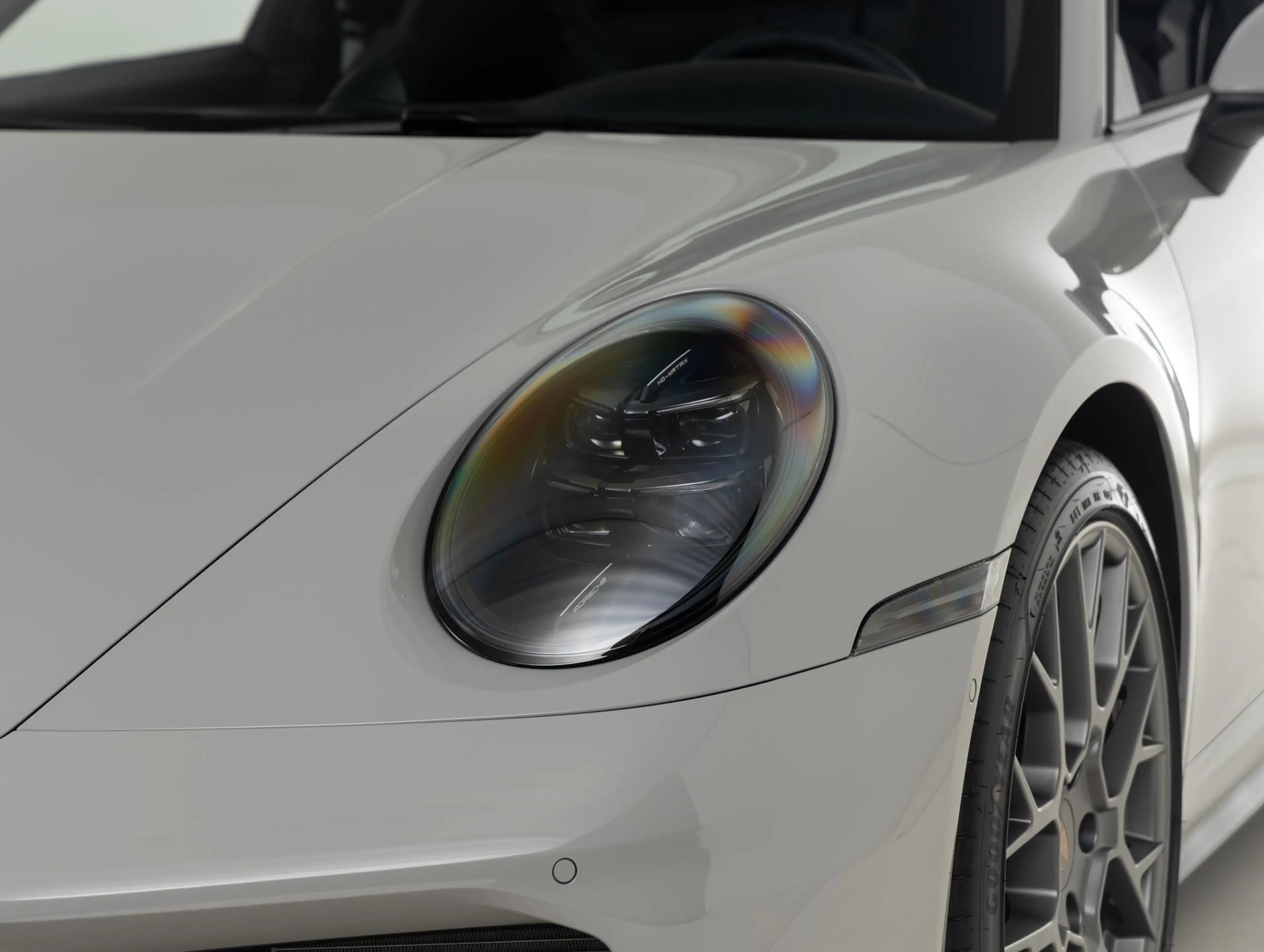 Porsche 992 Targa 4S — photo 27