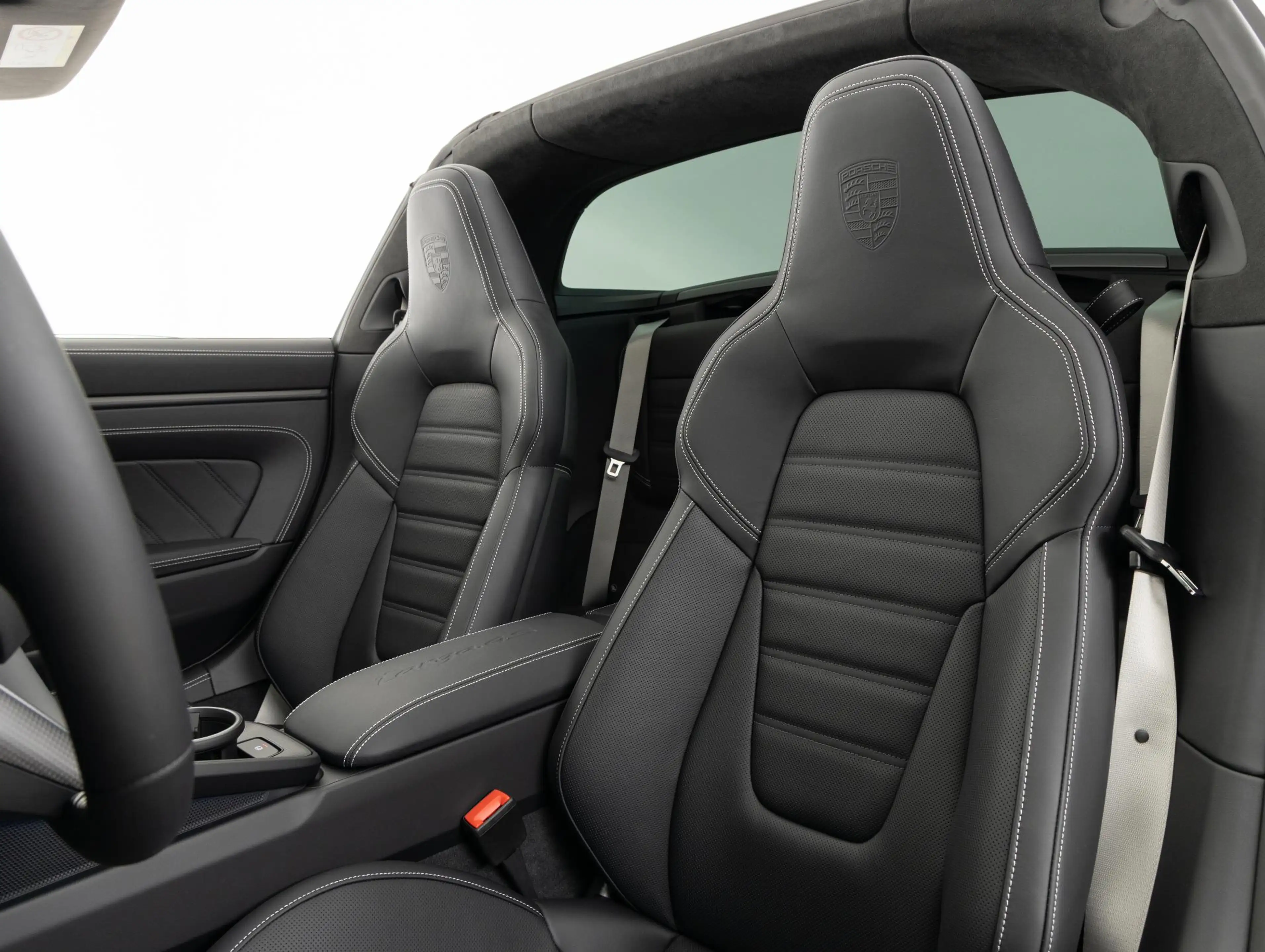 Porsche 992 Targa 4S — photo 4