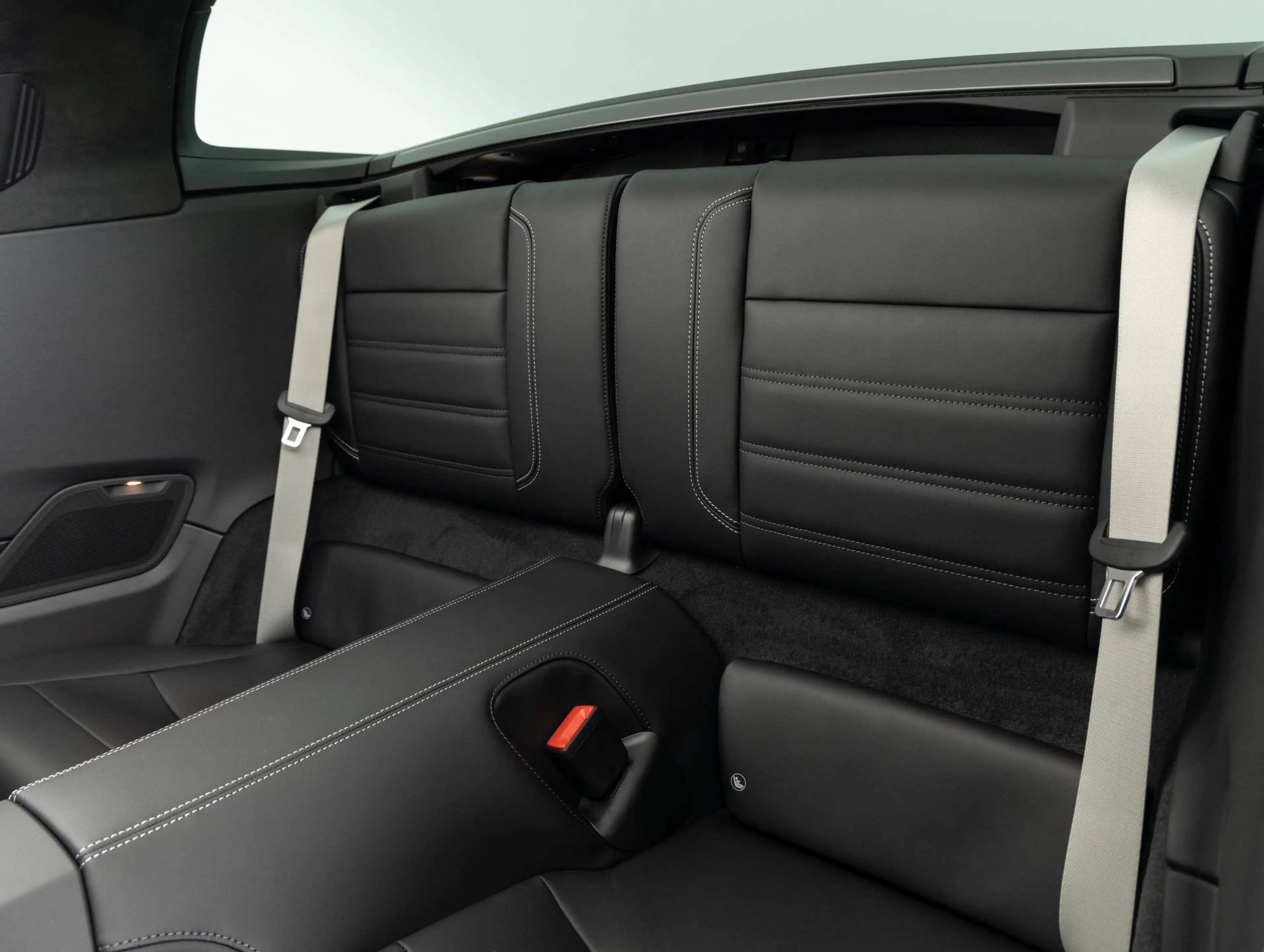 Porsche 992 Targa 4S — photo 46