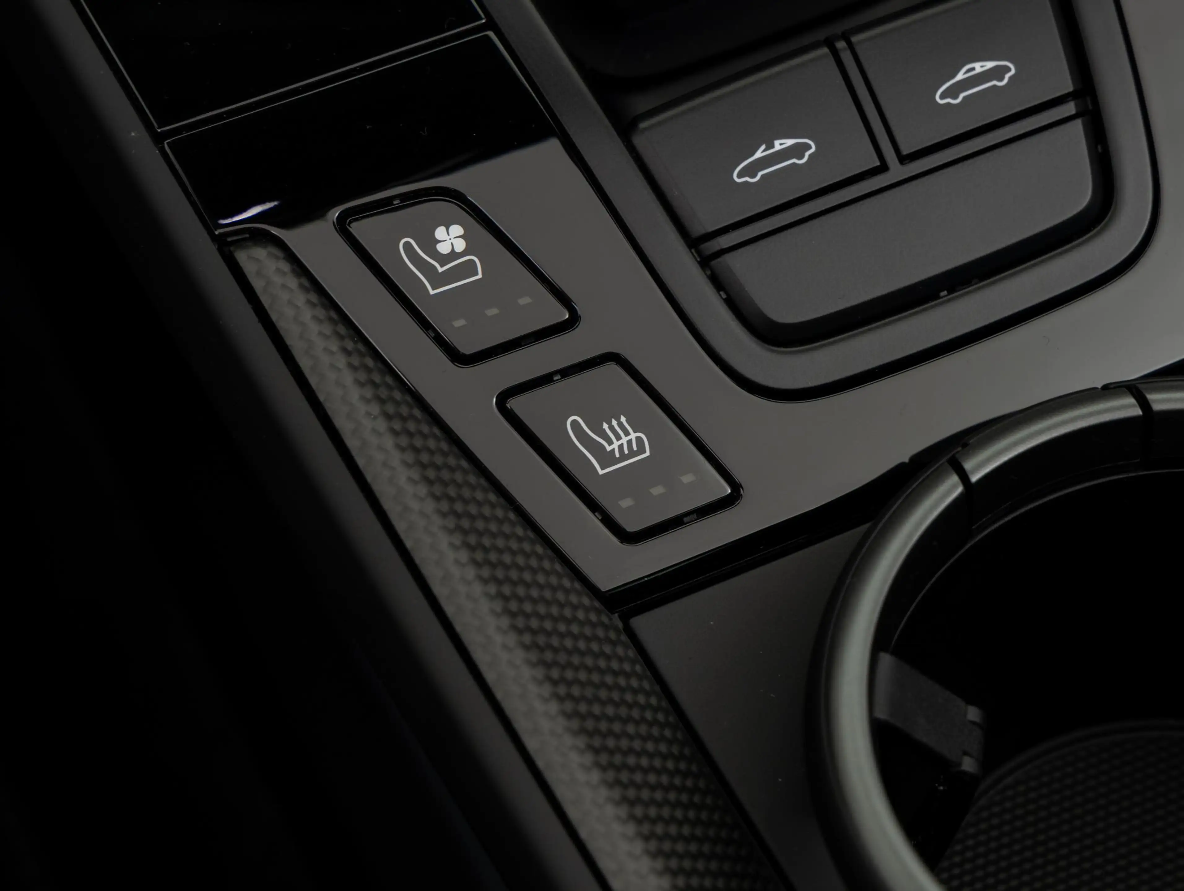 Porsche 992 Targa 4S — photo 43