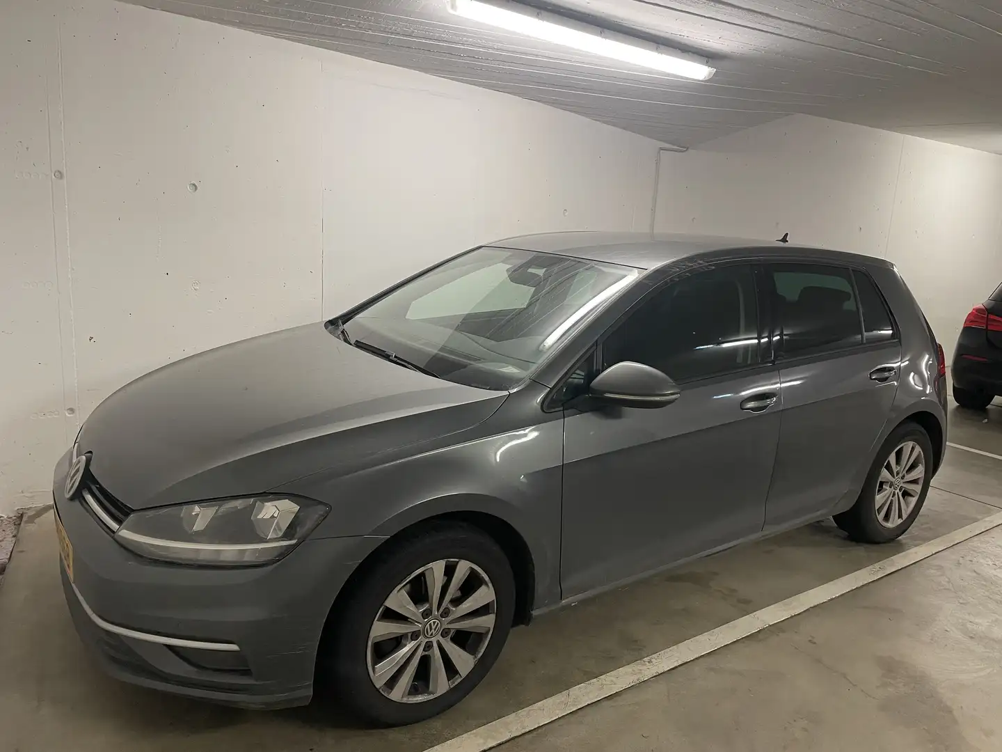 Volkswagen Golf 1.6 TDI SCR DSG Comfortline - 1