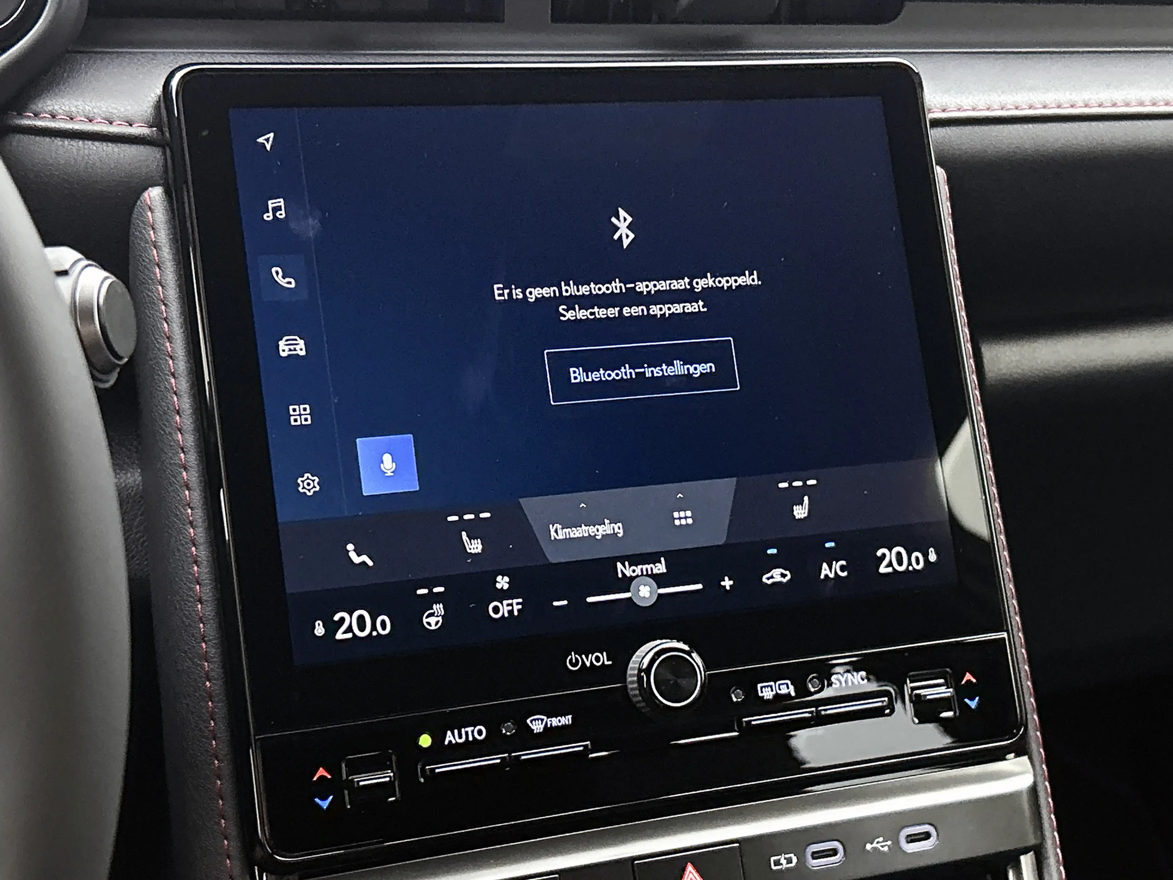 Lexus LBX Emotion 2WD Advanced Pack | BTW voertuig | Mark Le — photo 10