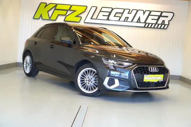 Audi A3 view 3