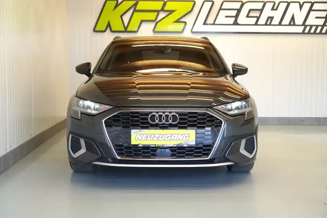 Audi A3 view 9
