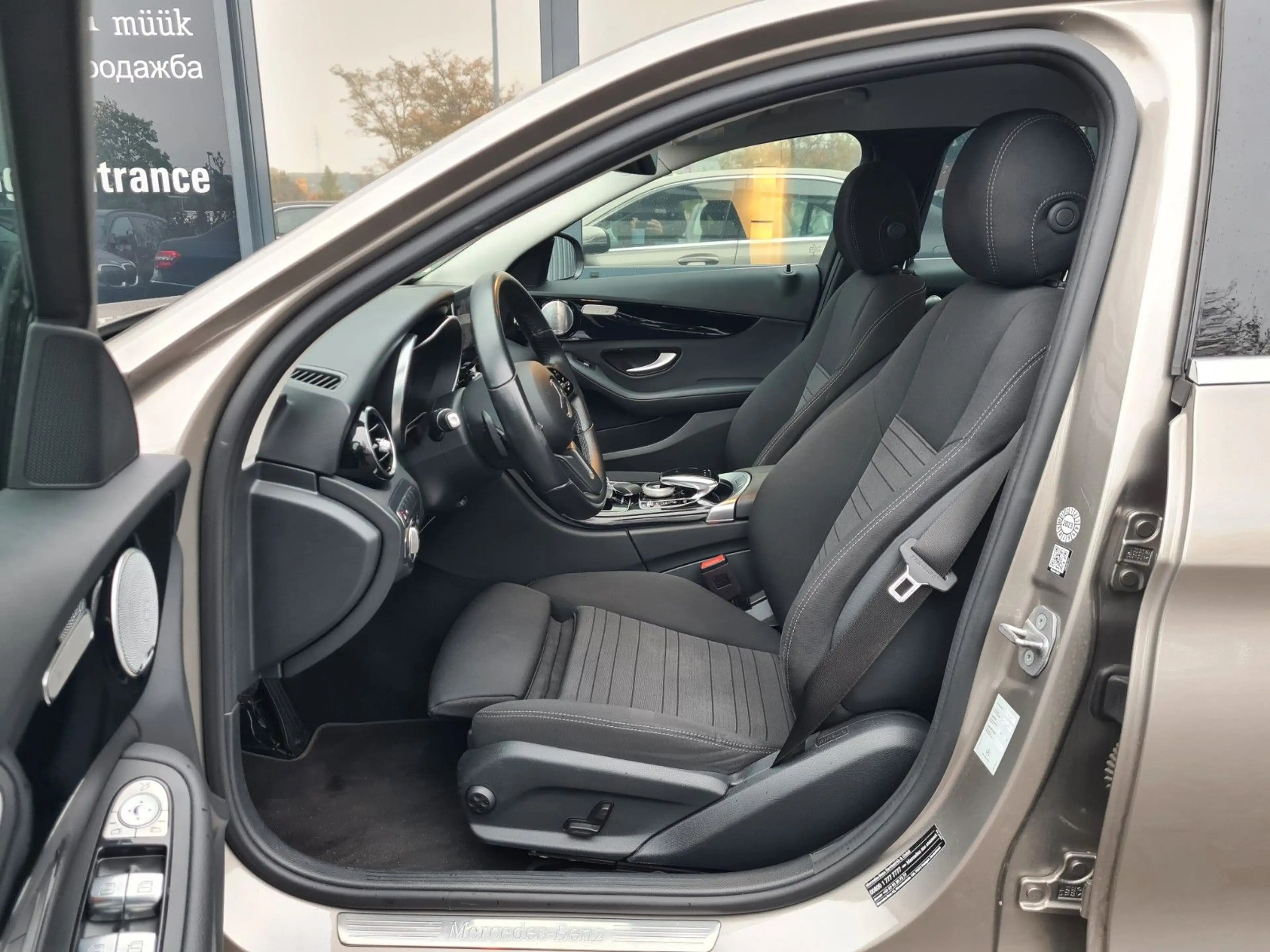 Mercedes-Benz C 220 d 4Matic - ASSISTS - LED - BURMESTER - — photo 13